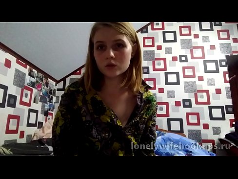 ❤️ Mladá blonďatá studentka z Ruska má ráda větší péra. Šukání video u nás